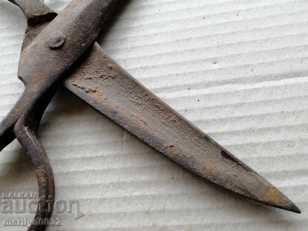 Renaissance forged scissors, wrought iron - 7