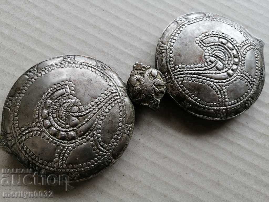 Renaissance silver hammered pafts silver pafts masterful Renaissance silver hammered pafts silver pafts masterful