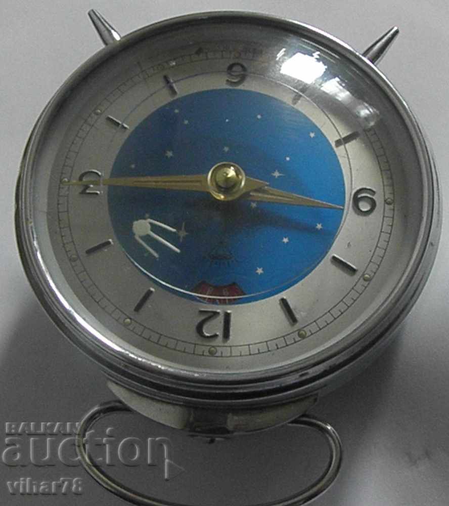 MODEL RAR DE CEAS DE D-ĂLA DE TREZIT - COSMOS cu preț € 34.99 | 68.43 BGN