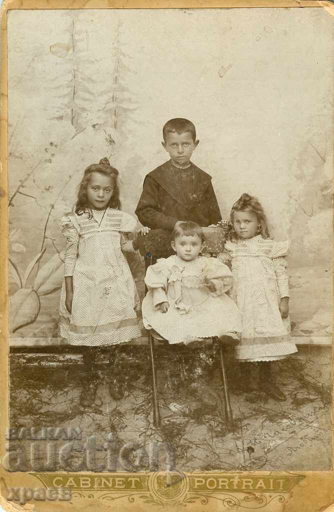 OLD PHOTO - CARDBOARD - 0806