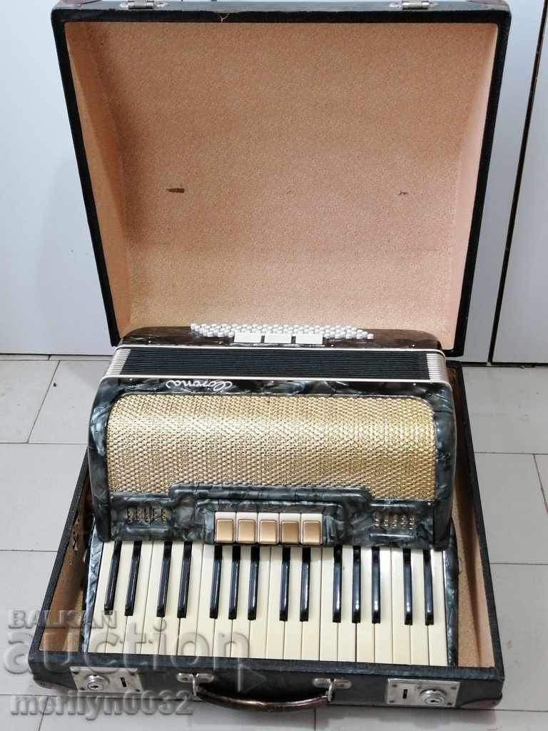 Old German accordion "CORONA" 80 bass musical instrument - 5 Old German accordion "CORONA" 80 bass musical instrument - 5
