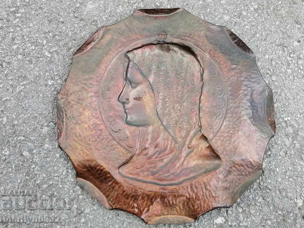 Licitație Un panou de perete de cupru antic Licitație Un panou de perete de cupru antic