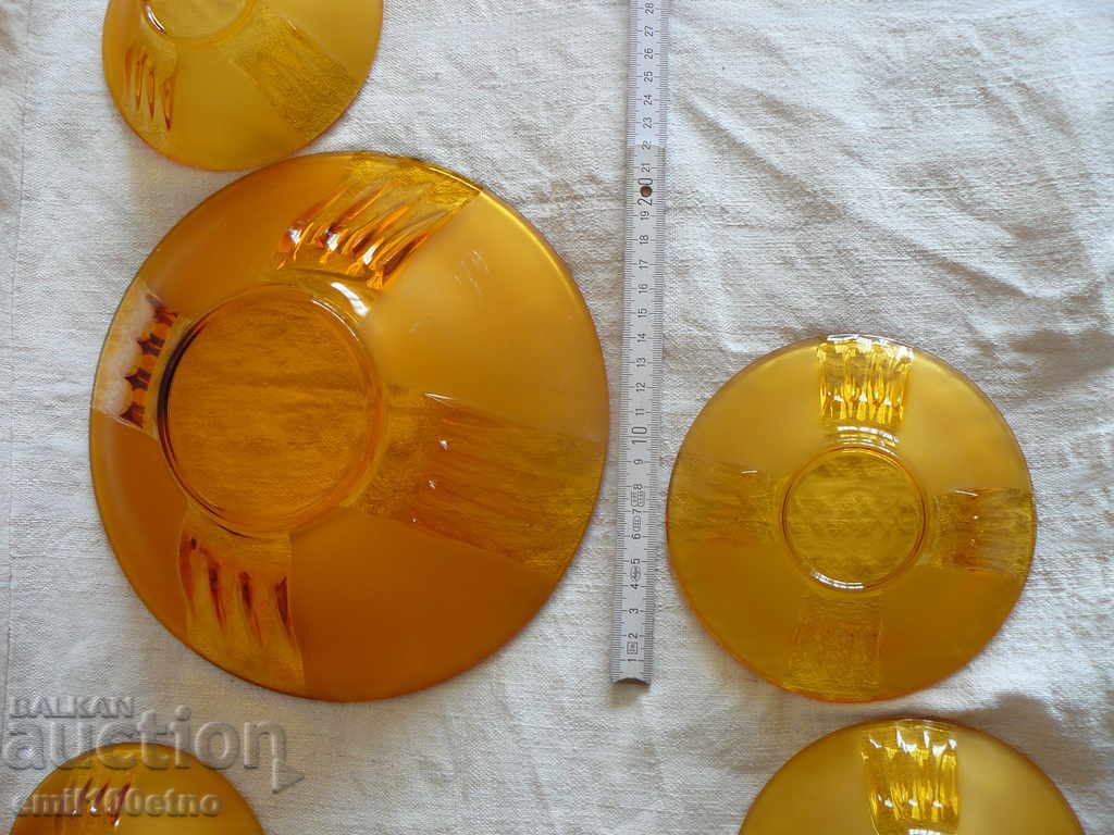 Service - a bowl with 6 small bowls with beautiful amber color - 5 Service - a bowl with 6 small bowls with beautiful amber color - 5