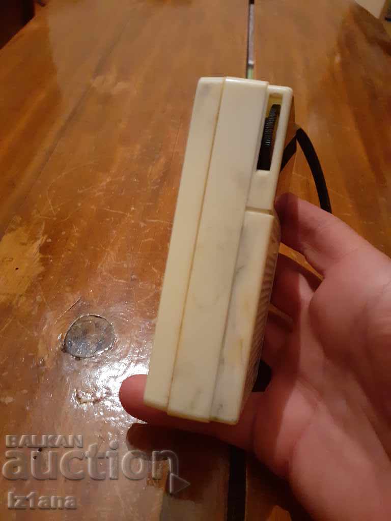 Delivery of Old radio, New National radio Delivery of Old radio, New National radio