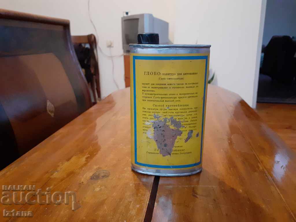 Ένα παλιό βερνίκι αυτοκινήτου με τιμή 25.00 BGN | € 12.78 Ένα παλιό βερνίκι αυτοκινήτου με τιμή 25.00 BGN | € 12.78