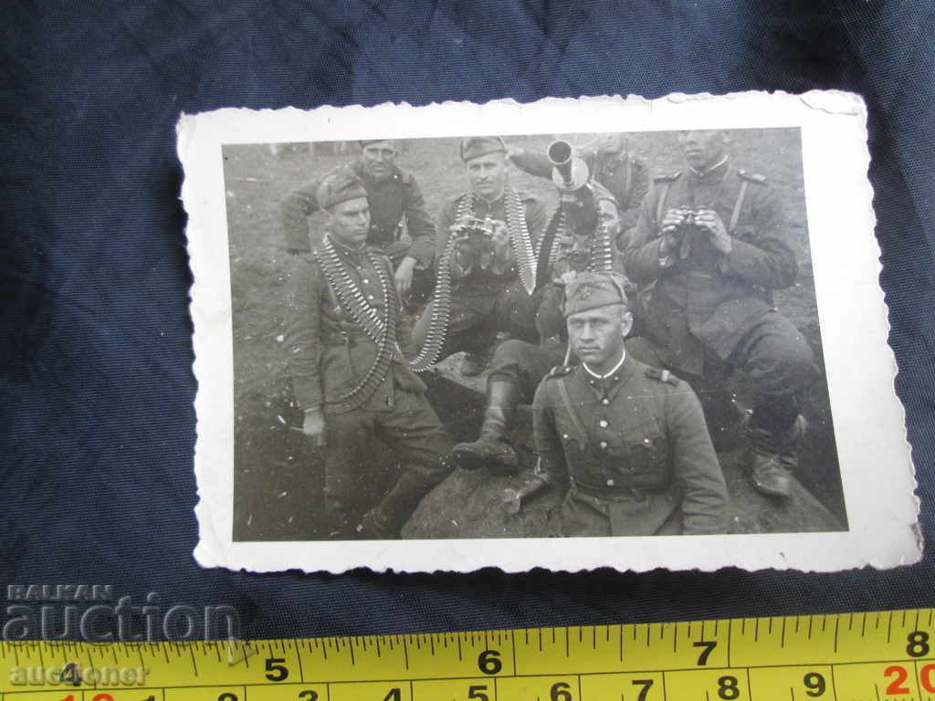 OLD PHOTOGRAPHY OF SOLDIERS WITH CARD-2 with price 20.00 BGN | € 10.23