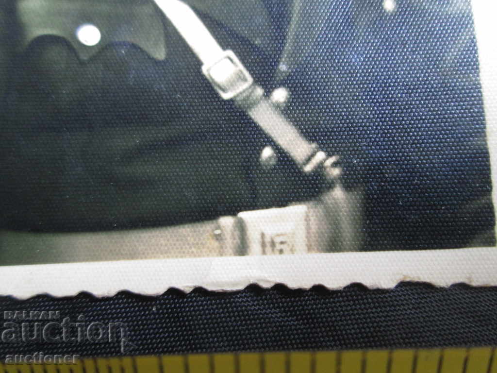 Delivery of OLD RARE PHOTOGRAPH OF OFFICER DEFENSE Delivery of OLD RARE PHOTOGRAPH OF OFFICER DEFENSE