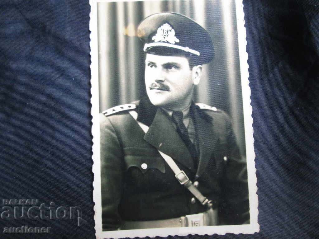 OLD RARE PHOTOGRAPH OF OFFICER DEFENSE - 5 OLD RARE PHOTOGRAPH OF OFFICER DEFENSE - 5