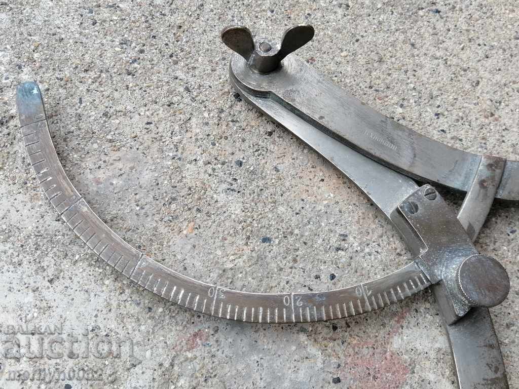 Auction Medical Instrument Old Tazomer Genicology Auction Medical Instrument Old Tazomer Genicology