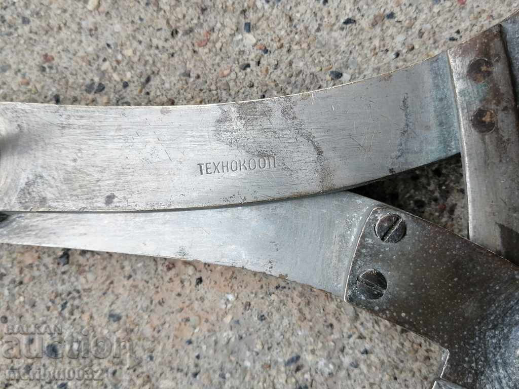 Delivery of Medical Instrument Old Tazomer Genicology Delivery of Medical Instrument Old Tazomer Genicology