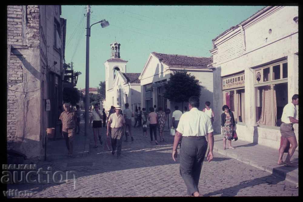 Sozopol 60s Marea Neagră tobogan social nostalgie templu stradal
