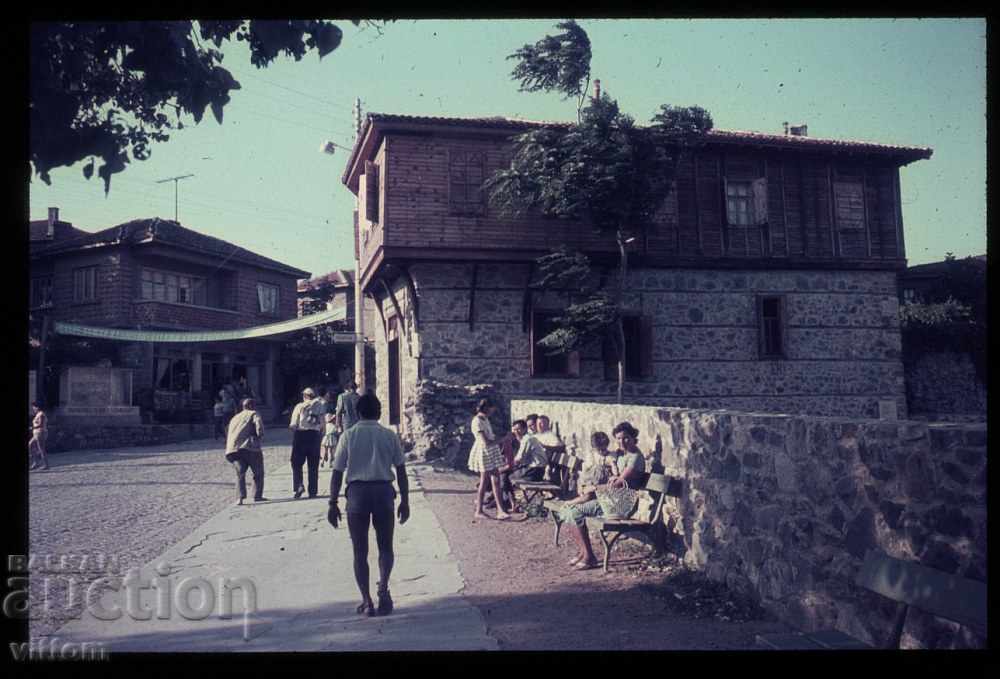 Sozopol 60s Marea Neagră tobogan stradal nostalgie socială
