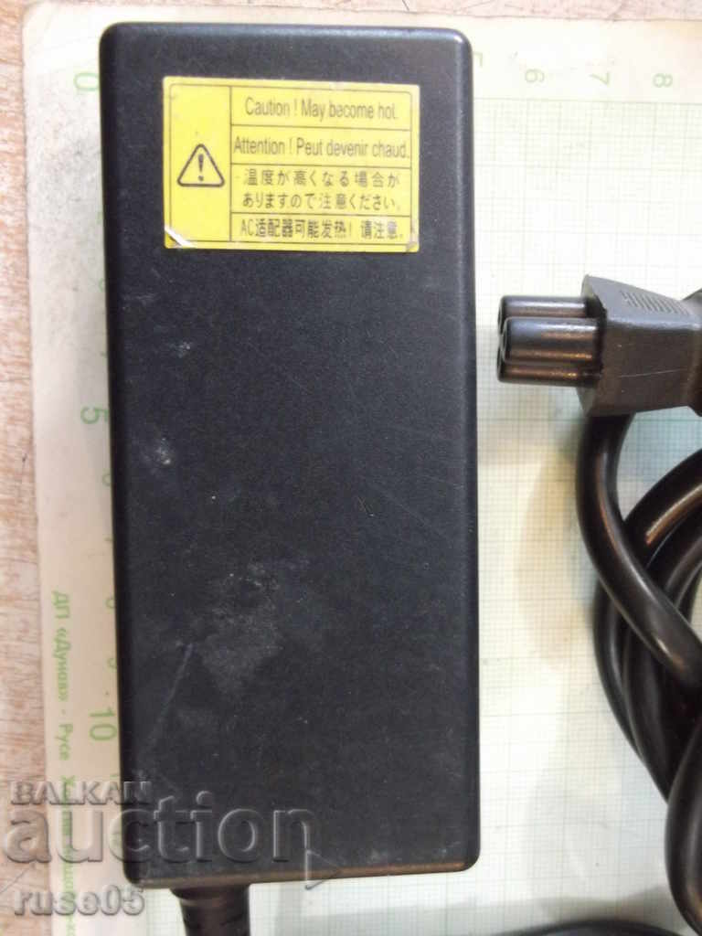 Power supply "TOSHIBA - SADP - 65KB B" for laptop working - 5 Power supply "TOSHIBA - SADP - 65KB B" for laptop working - 5