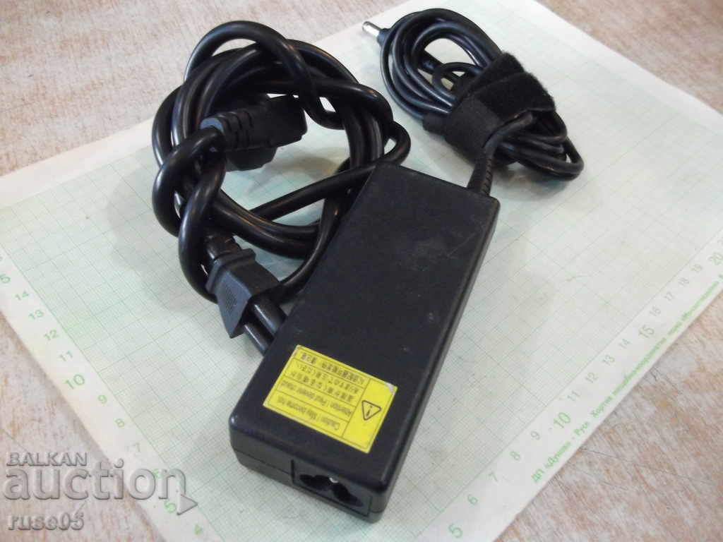Power supply "TOSHIBA - SADP - 65KB B" for laptop working - 6 Power supply "TOSHIBA - SADP - 65KB B" for laptop working - 6