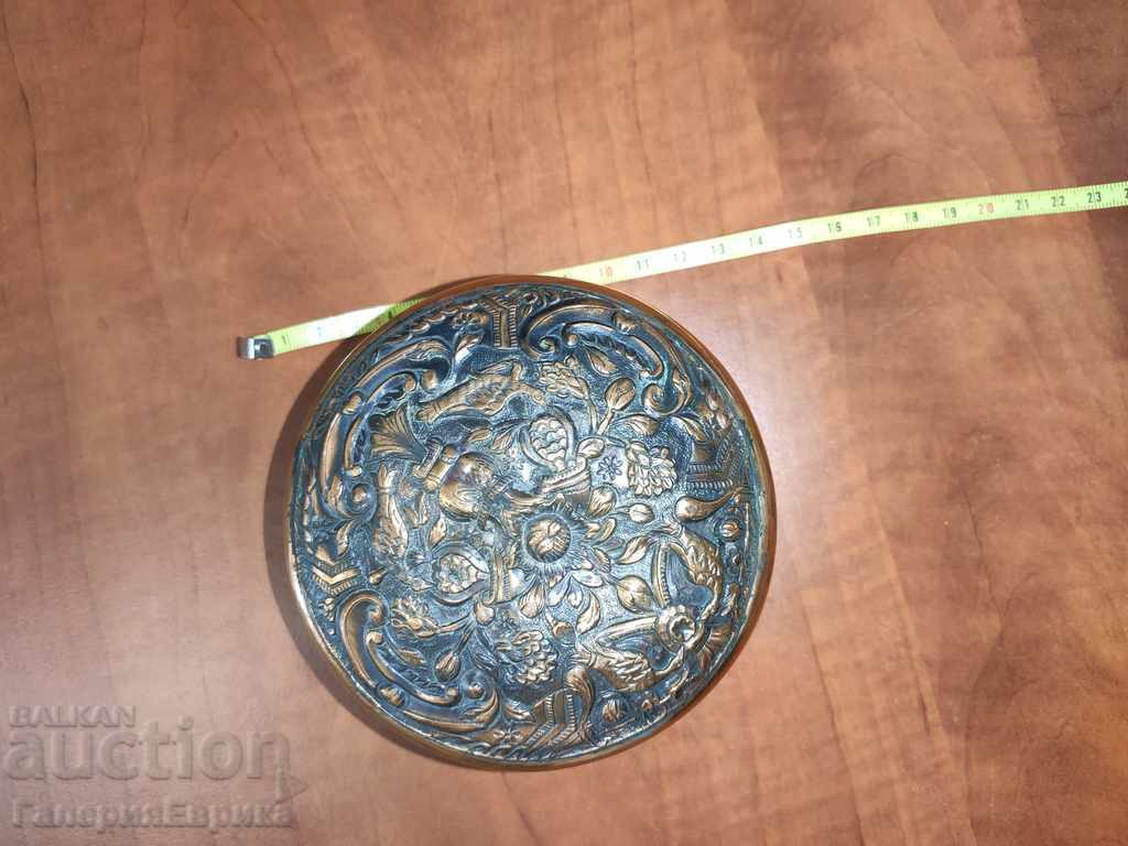 Delivery of Box Metal and wood Delivery of Box Metal and wood