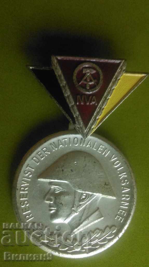 Медал / орден от Социалистическа ГДР 70 -те години на 20 век