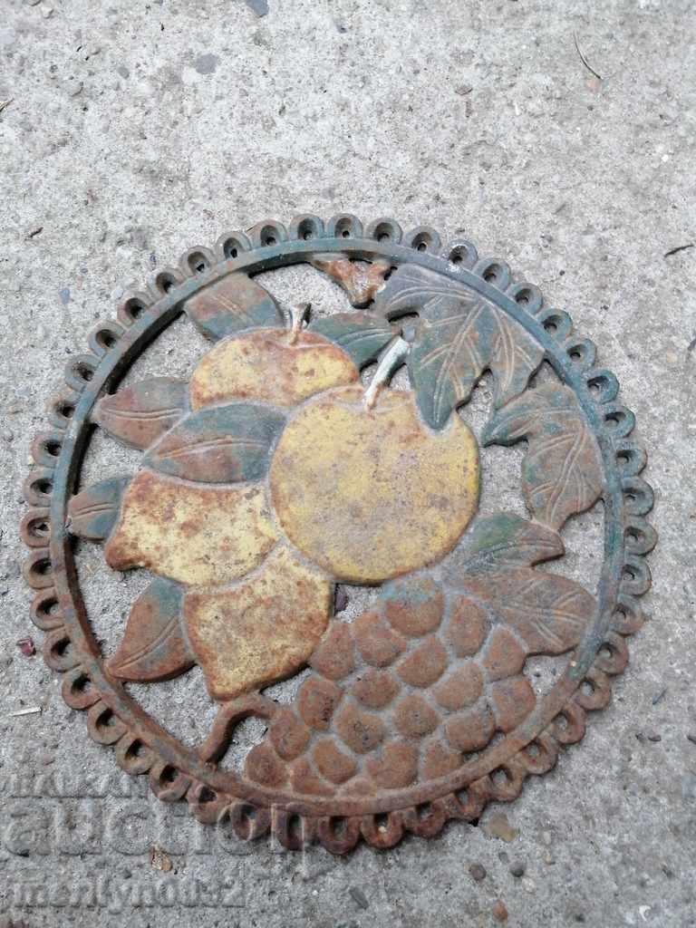 Fruit motif figured cast iron decoration figure figure plastic with price 65.00 BGN | € 33.23