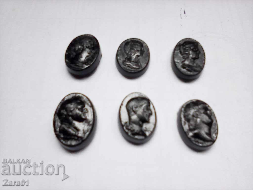 Έλα με τιμή 18.00 BGN | € 9.20