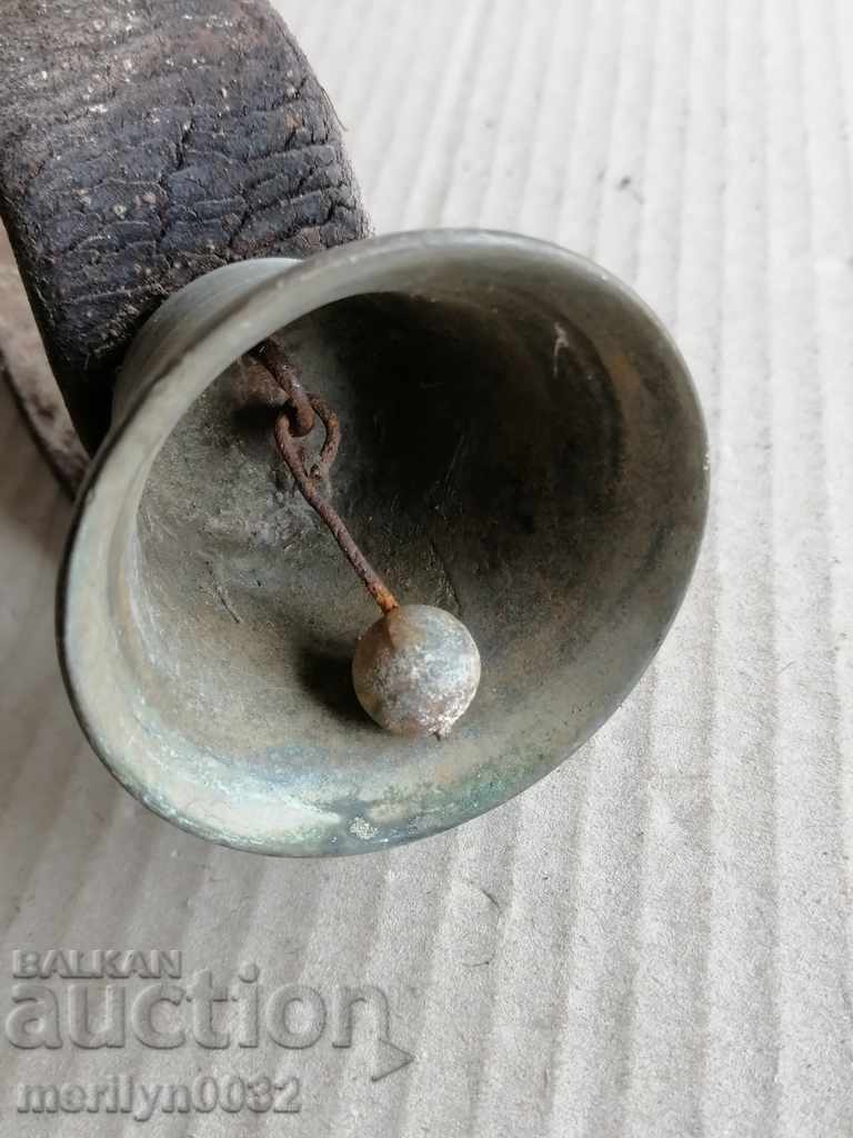 Δημοπρασία Παλιά χάλκινο κουδούνι, καμπάνα, καμπάνα, κουδουνίστρα, καμπάνα Δημοπρασία Παλιά χάλκινο κουδούνι, καμπάνα, καμπάνα, κουδουνίστρα, καμπάνα