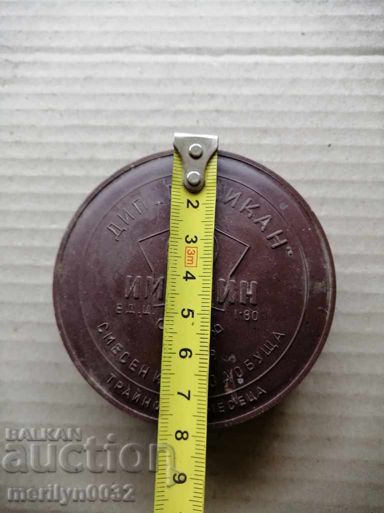 Auction  An old bakelite box for wax Imalin