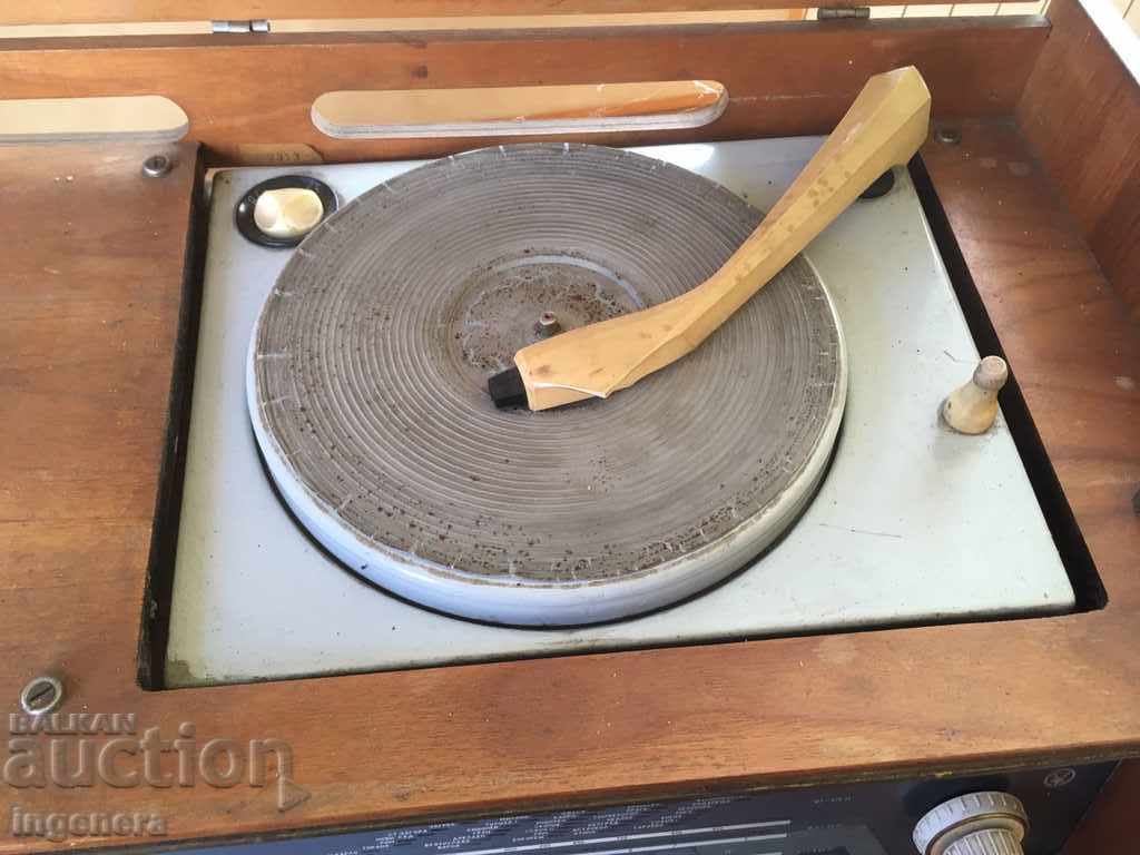 РАДИОГРАМОФОН АКОРД 10 - 7 РАДИОГРАМОФОН АКОРД 10 - 7