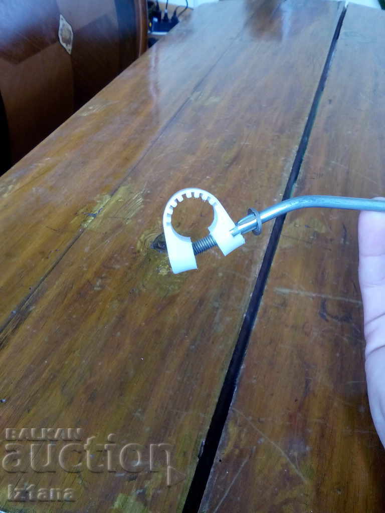 Delivery of Old mirror, bicycle mirror, wheel Delivery of Old mirror, bicycle mirror, wheel