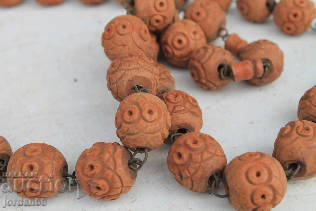 Old necklace made of wood - 6