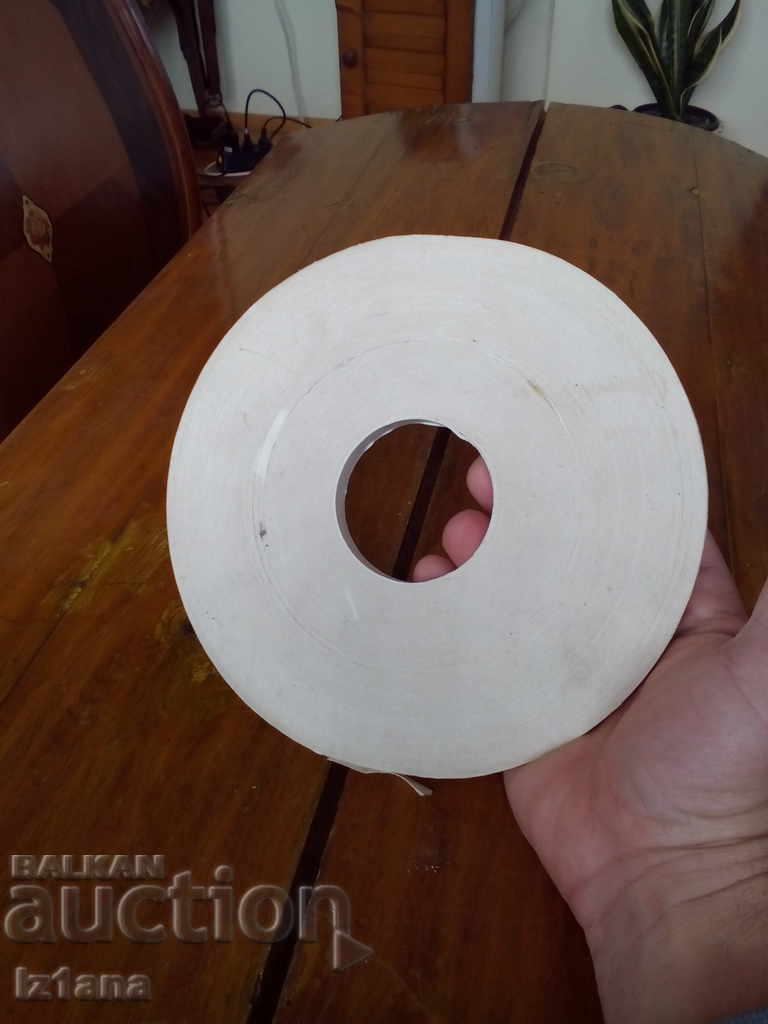 Παλιά τηλεγράφημα, τηλετυπική ταινία με τιμή 12.00 BGN | € 6.14 Παλιά τηλεγράφημα, τηλετυπική ταινία με τιμή 12.00 BGN | € 6.14