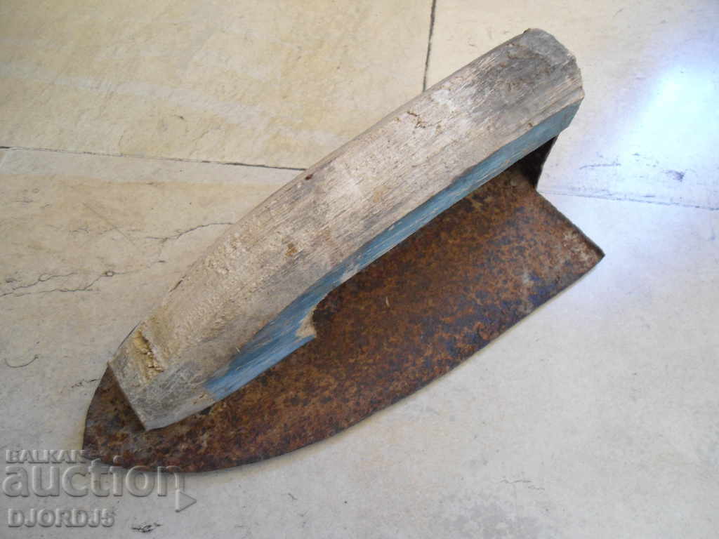 αρχαίο εργαλείο με τιμή 6.00 BGN | € 3.07 αρχαίο εργαλείο με τιμή 6.00 BGN | € 3.07