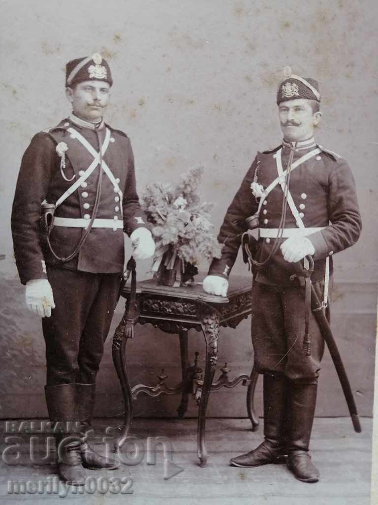 Photo of cardboard photography portrait - 5 Photo of cardboard photography portrait - 5