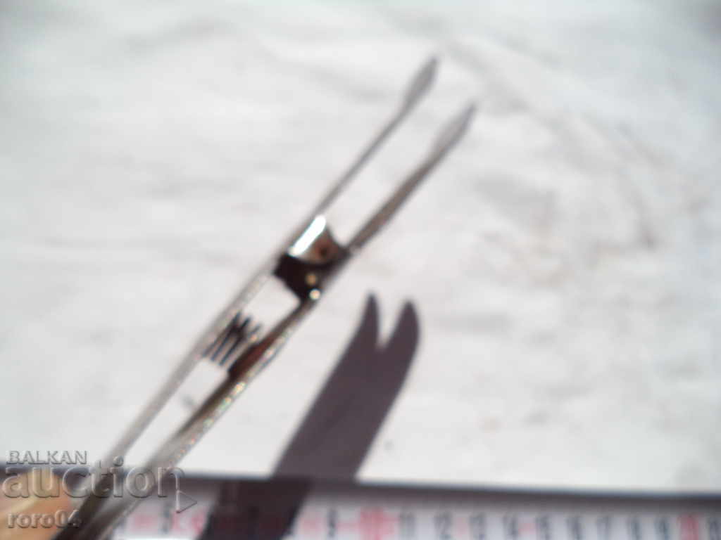 OLD METAL PHOTO CLIP - 5 OLD METAL PHOTO CLIP - 5