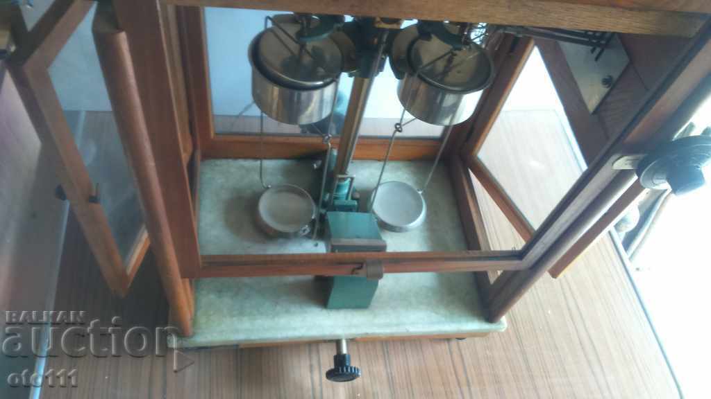 ANALYTICAL BALANCE - 7 ANALYTICAL BALANCE - 7