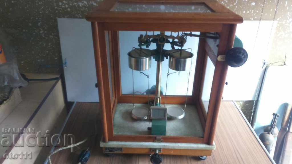 АНАЛИТИЧНА ВЕЗНА