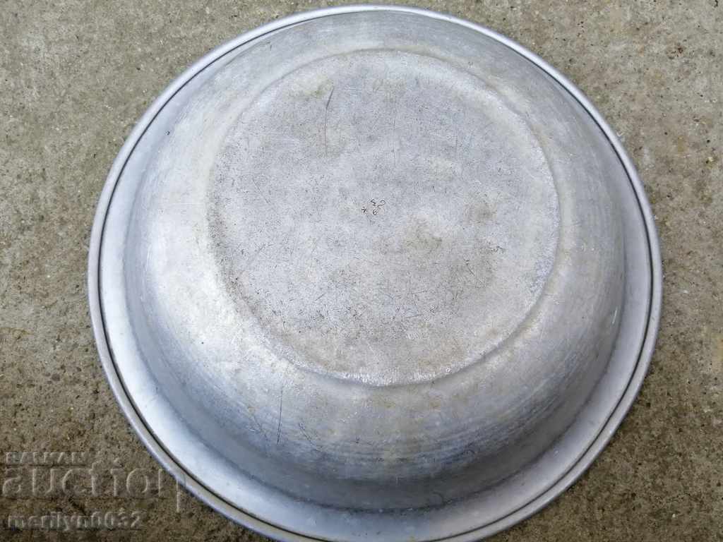 Auction Aluminum Alloy 1942 Homeware Boiler Trough Bought Auction Aluminum Alloy 1942 Homeware Boiler Trough Bought