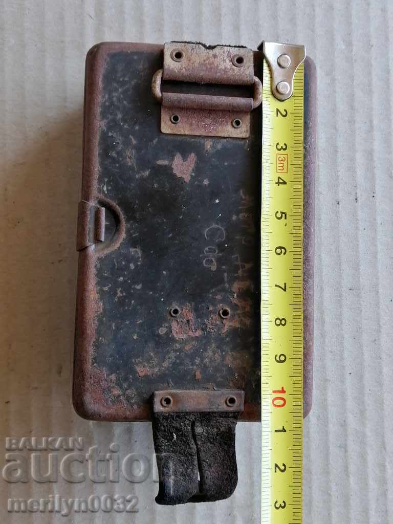 Delivery of Old flashlight DAIMON lamp spotlight Vermakht WW2 Delivery of Old flashlight DAIMON lamp spotlight Vermakht WW2