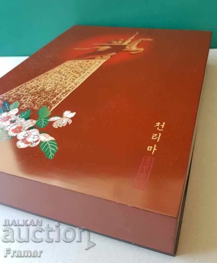 Auction Lacquer box GREAT North Korea intarsia mother of pearl 1960s Auction Lacquer box GREAT North Korea intarsia mother of pearl 1960s