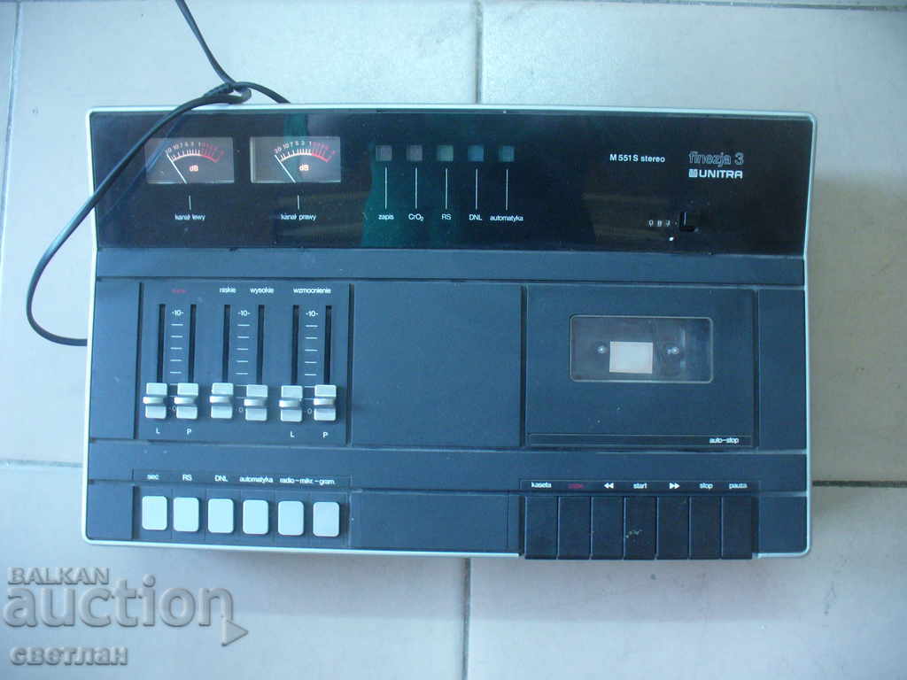 ΦΙΝΕΖΕΑ 3 ΦΙΝΕΖΕΑ 3