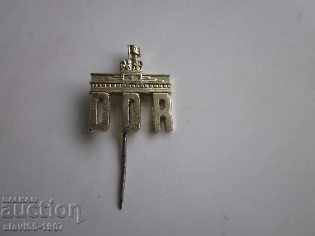 МЕТАЛНА ЗНАЧКА ГДР  БЗЦ  !!!