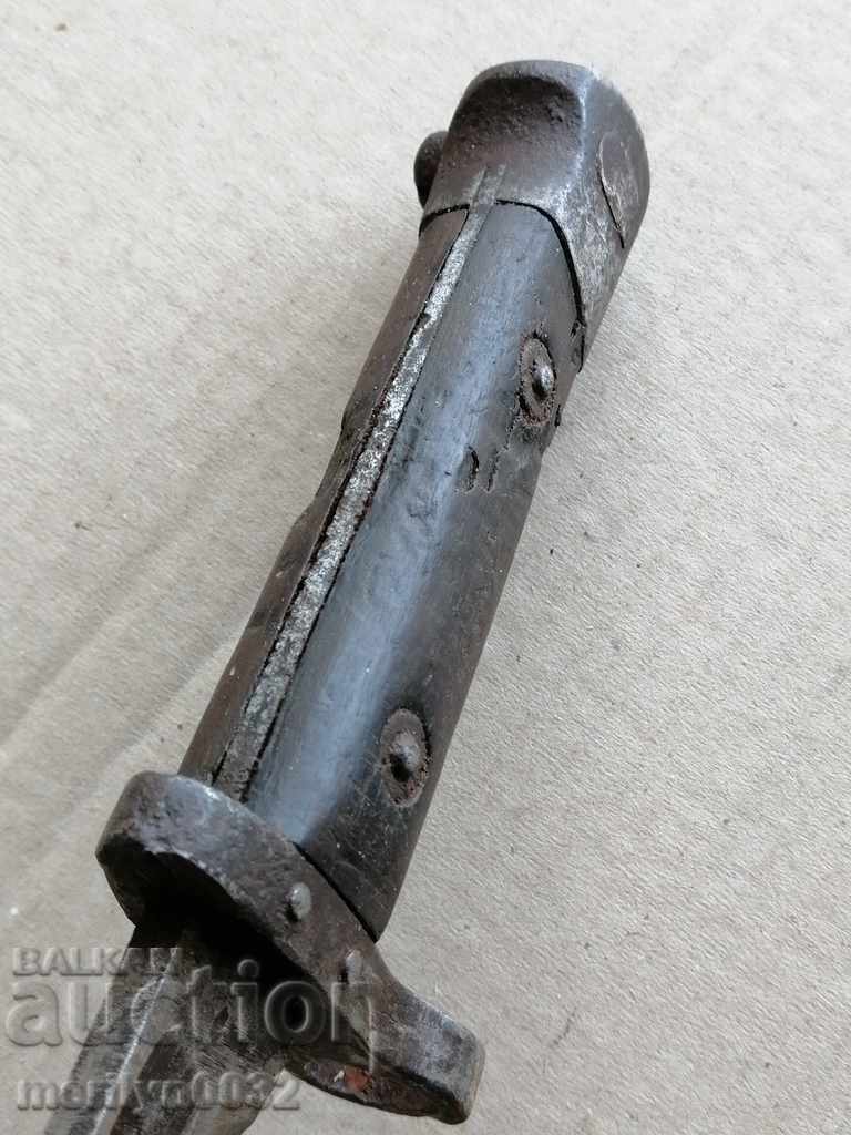 Buckled knife dagger of the M-95 bayonet blade WW1 - 7 Buckled knife dagger of the M-95 bayonet blade WW1 - 7
