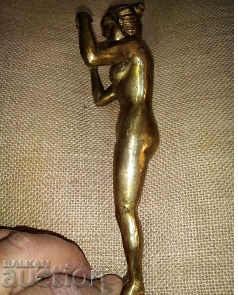 Beautiful old figure bronze statuette plastic sculpture with price 120.00 BGN | € 61.36 Beautiful old figure bronze statuette plastic sculpture with price 120.00 BGN | € 61.36