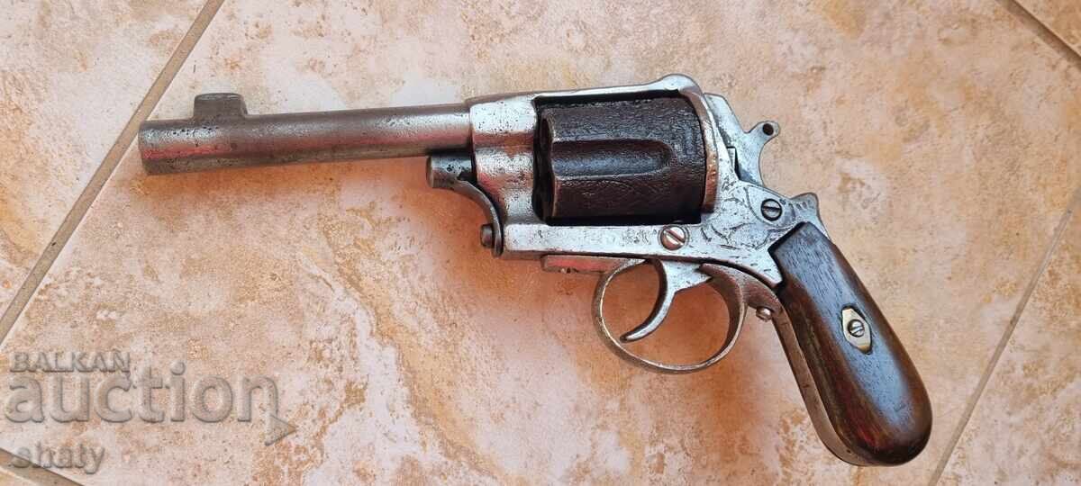 Gasser. Revolver. Pistol. - 5 Gasser. Revolver. Pistol. - 5