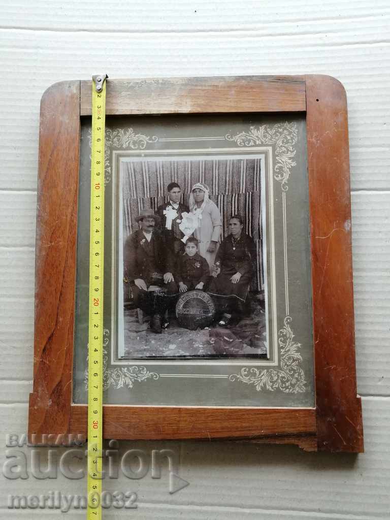 Delivery of Portrait of grandmother's ceilings picture, picture framed