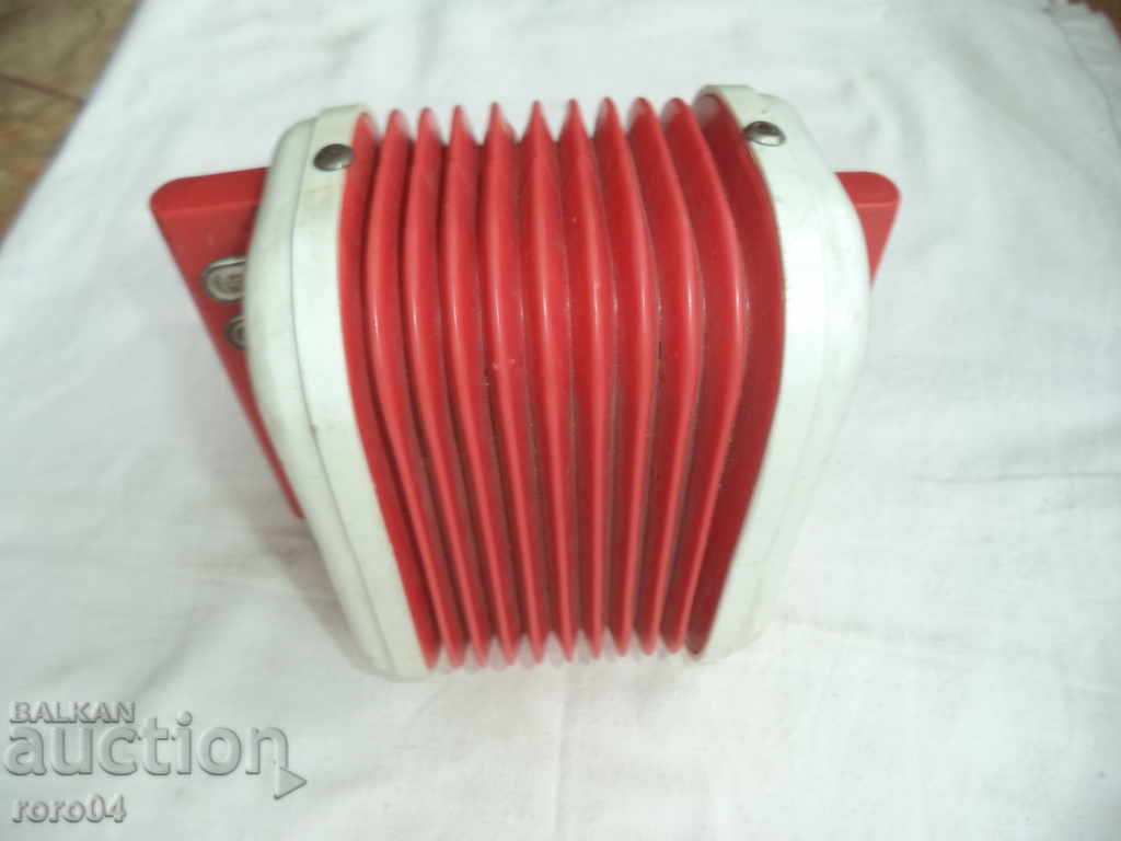 OLD RUSSIAN ACCORDION WIND - ACTING - 5 OLD RUSSIAN ACCORDION WIND - ACTING - 5