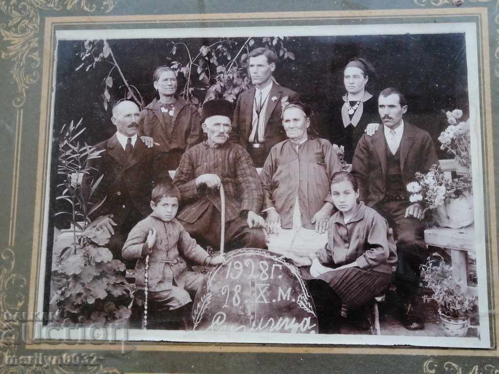Πορτρέτο από σοφίτες, φωτογραφία σε κορνίζα Πορτρέτο από σοφίτες, φωτογραφία σε κορνίζα