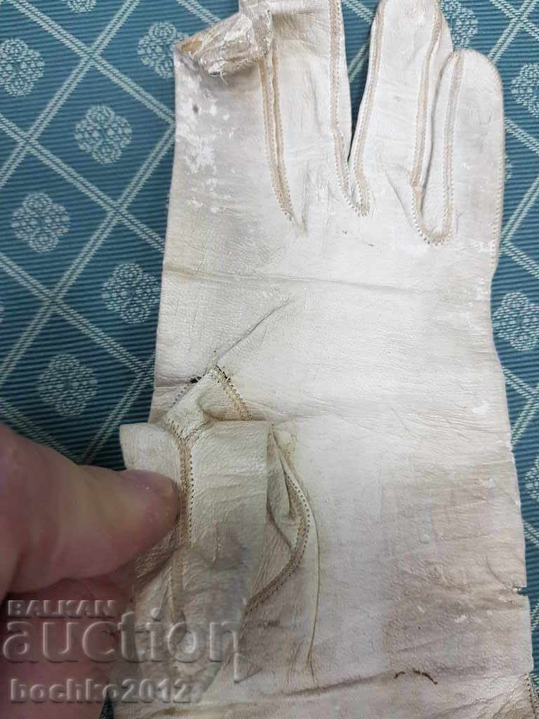 Licitație Mănuși de colecție damă din piele regală 1920-30