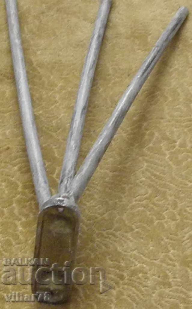 Licitație Uscător vechi de alamă Licitație Uscător vechi de alamă