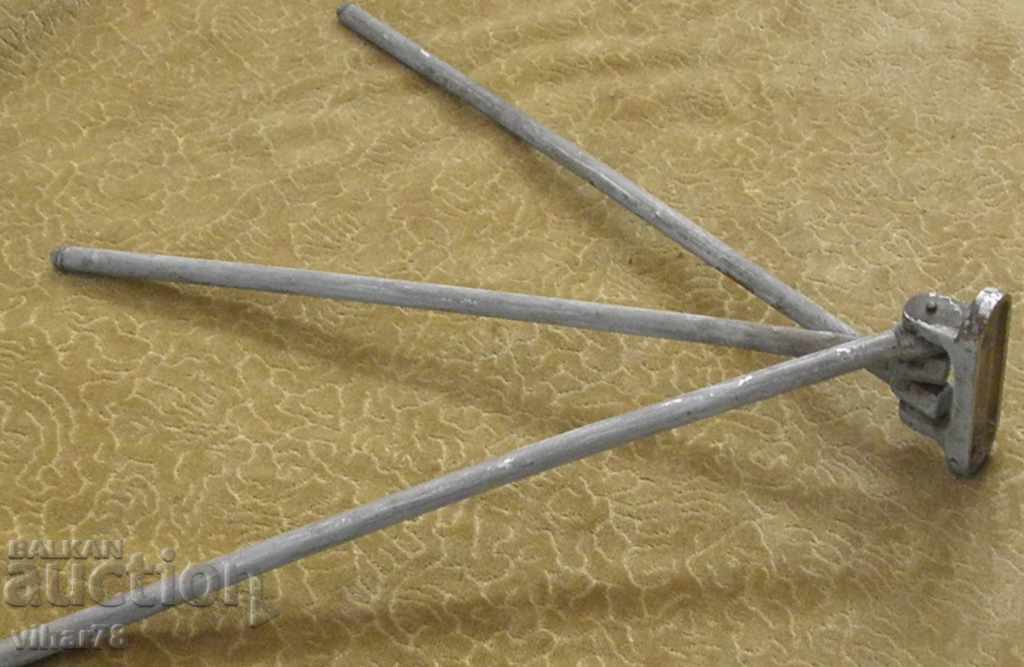 Livrarea Uscător vechi de alamă Livrarea Uscător vechi de alamă