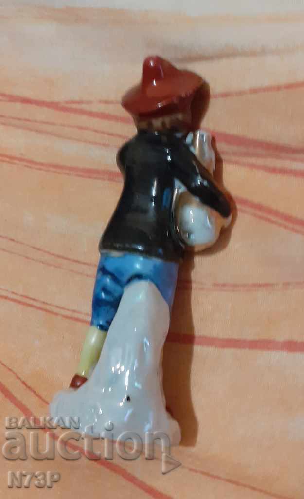 OLD PORCELAIN FIGURE. MADE IN JAPAN. - 6