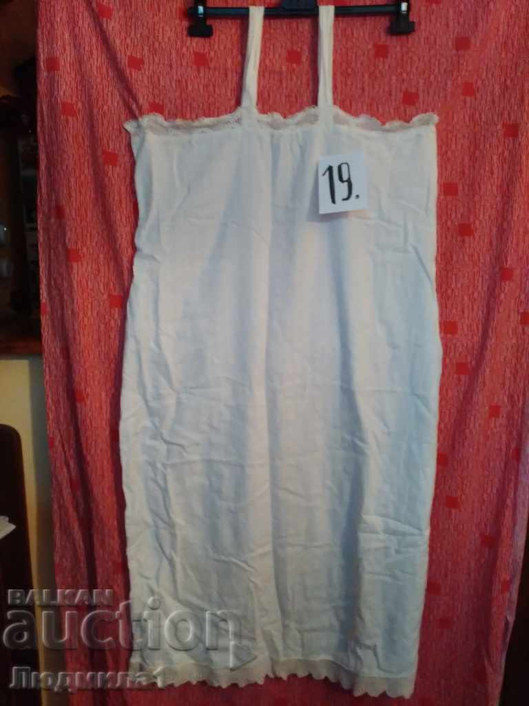 AUTHENTIC OLD LADIES SHIRT with price 20.00 BGN | € 10.23 AUTHENTIC OLD LADIES SHIRT with price 20.00 BGN | € 10.23