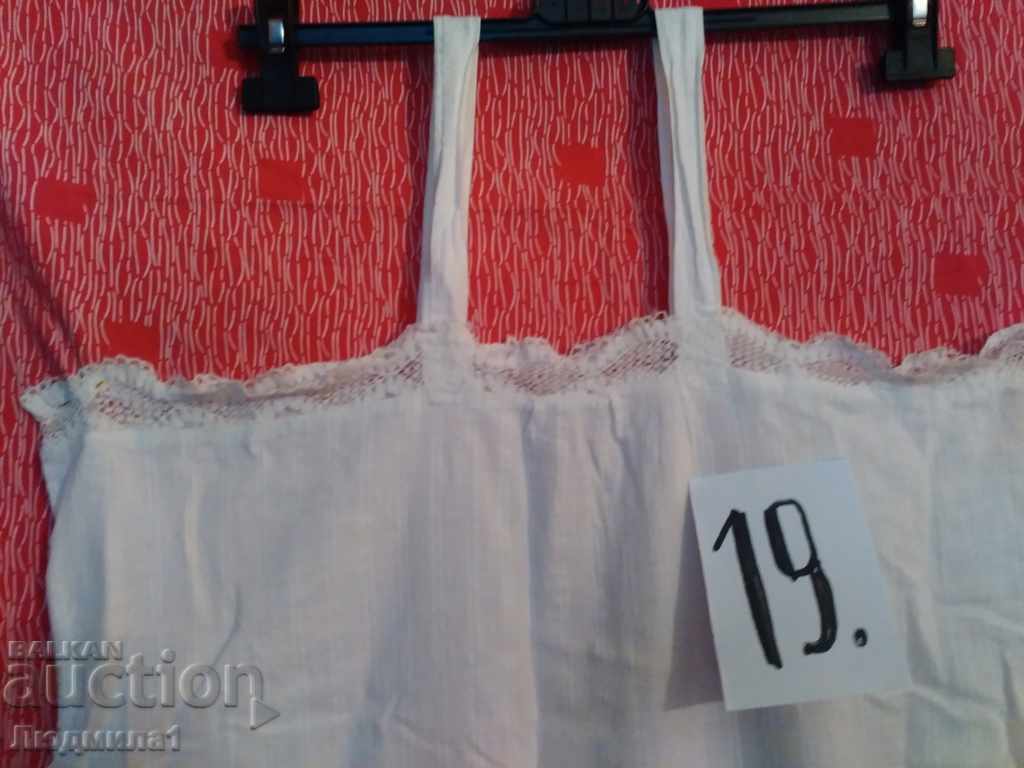 Auction AUTHENTIC OLD LADIES SHIRT Auction AUTHENTIC OLD LADIES SHIRT